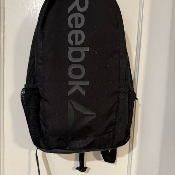 Reebok Black Backpack Sleek Design Durable - Picture 3 of 8